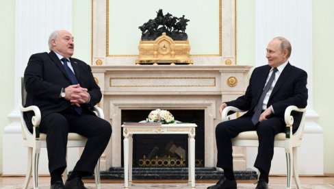 САД ВОДИ ПРЕГОВОРЕ С ПУТИНОМ ПРЕКО ЛУКАШЕНКА Келог: Тако смо могли бити сигурни да ће наша порука бити у потпуности пренета САД ВОДИ ПРЕГОВОРЕ С ПУТИНОМ ПРЕКО ЛУКАШЕНКА Келог: Тако смо могли бити сигурни да ће наша порука бити у потпуности пренета