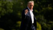 ТРАМП СЕ НЕ ЗАУСТАВЉА! Најавио нове царине - Узели су нам то лако, као када од детета узмете бомбону!