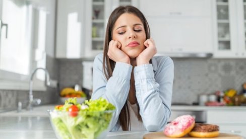 OVO JE TRENUTNO NAJPOPULARNIJA DIJETA NA TIK TOKU: Evo šta o njoj misle doktori OVO JE TRENUTNO NAJPOPULARNIJA DIJETA NA TIK TOKU: Evo šta o njoj misle doktori
