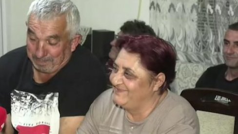 UVEK SAM SE NADALA DA ĆE BITI NEŠTO Vera je dobila trosoban stan u Beogradu UVEK SAM SE NADALA DA ĆE BITI NEŠTO Vera je dobila trosoban stan u Beogradu
