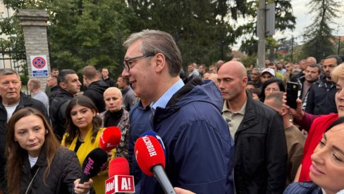 VUČIĆ SA NARODOM U OBRENOVCU: Večeras ih pumpa 3.500 u celoj Srbiji - gotova je ta priča odavno, sada je sve do nas, a ništa do njih!