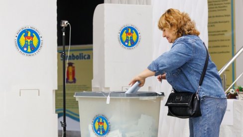 ZATVORENA BIRALIŠTA U MOLDAVIJI! Čekaju se prvi rezultati, evo koliko je građana glasalo na izborima ZATVORENA BIRALIŠTA U MOLDAVIJI! Čekaju se prvi rezultati, evo koliko je građana glasalo na izborima