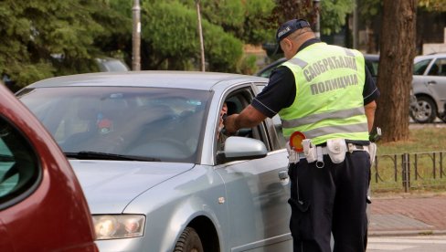POČELA KAMPANJA KOJA MOŽE DA SPASE ŽIVOTE: Pijane naočare“ pokazaće im istinu