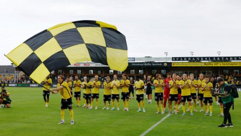 KLUB IZ MESTA OD 1.485 STANOVNIKA IGRA UEFA LIGU ŠAMPIONA?! Neverovatna dešavanja u fudbalu! KLUB IZ MESTA OD 1.485 STANOVNIKA IGRA UEFA LIGU ŠAMPIONA?! Neverovatna dešavanja u fudbalu!