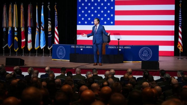 ХЕГСЕТ САОПШТИО: САД и савезници спремни да повећају притисак на Русију због рата у Украјини ХЕГСЕТ САОПШТИО: САД и савезници спремни да повећају притисак на Русију због рата у Украјини
