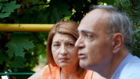 OGLASILA SE BILJA NAKON RASTANKA OD ACE ILIĆA: Videću kako vreme prolazi... OGLASILA SE BILJA NAKON RASTANKA OD ACE ILIĆA: Videću kako vreme prolazi...