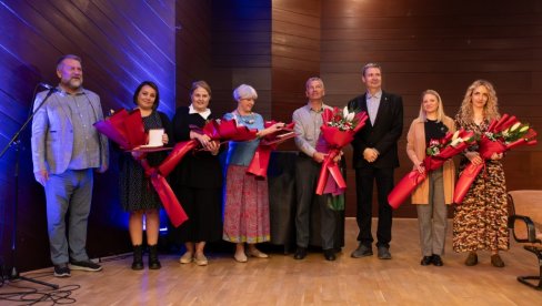 DODELJENE TRADICIONALNE NAGRADE MUZEJSKOG DRUŠTVA SRBIJE : Valtrović za najbolje muzealce DODELJENE TRADICIONALNE NAGRADE MUZEJSKOG DRUŠTVA SRBIJE : Valtrović za najbolje muzealce