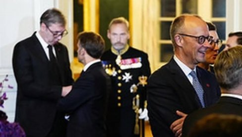 SRDAČAN SUSRET: Vučić u Kopenhagenu i sa Makronom SRDAČAN SUSRET: Vučić u Kopenhagenu i sa Makronom