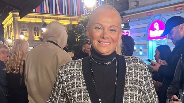 ТУ ЖИЦУ САМ ПОВУКЛА НА ЊЕГА: Илда Шаулић о проводу у кафанском расположењу (ФОТО) ТУ ЖИЦУ САМ ПОВУКЛА НА ЊЕГА: Илда Шаулић о проводу у кафанском расположењу (ФОТО)