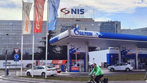 NOVOSTI SAZNAJU Rusi nude: Prerada nafte iz SAD briše sankcije NOVOSTI SAZNAJU Rusi nude: Prerada nafte iz SAD briše sankcije
