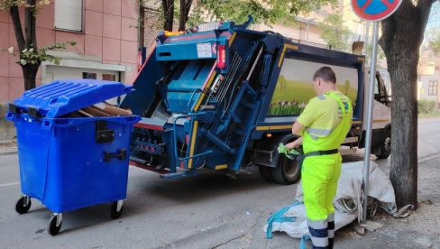 UZ PODRŠKU POKRAJINE, KIKINĐANI ZAPOČINJU PROJEKAT PRIMARNE SELEKCIJE KUĆNOG SMEĆA Iskorak ka reciklaži UZ PODRŠKU POKRAJINE, KIKINĐANI ZAPOČINJU PROJEKAT PRIMARNE SELEKCIJE KUĆNOG SMEĆA Iskorak ka reciklaži
