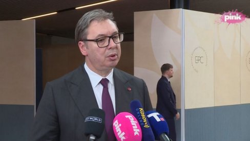 SRBIJA ĆE UVEK BRANITI TERITORIJALNI INTEGRITET DRŽAVA Vučić: Poljska je prijateljska zemlja, a Tusk pravi prijatelj SRBIJA ĆE UVEK BRANITI TERITORIJALNI INTEGRITET DRŽAVA Vučić: Poljska je prijateljska zemlja, a Tusk pravi prijatelj