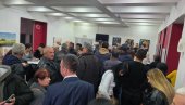 У МИОНИЦИ КРЕНУЛО ПРИКУПЉАЊЕ ПОТПИСА: Грађани у чекају у редовима како би пружили подршку Вучићу и СНС-у (ФОТО/ВИДЕО) У МИОНИЦИ КРЕНУЛО ПРИКУПЉАЊЕ ПОТПИСА: Грађани у чекају у редовима како би пружили подршку Вучићу и СНС-у (ФОТО/ВИДЕО)