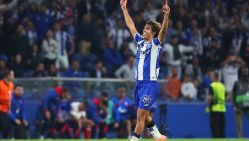 ZA LJUBITELJE BRZE ISPLATE: Goleade u prvom poluvremenu