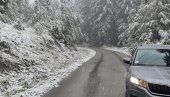 NEMAMO STRUJU DVA DANA Meštani Golije ne pamte veći sneg u oktobru - veliki sneg pada u Srbiji