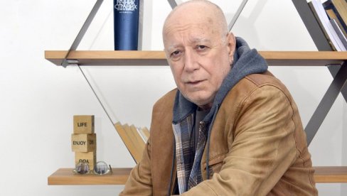 LJUBAV PREKO ŽICE:Kuća na plaži novi rediteljski poduhvat Irfana Mensura na Sceni Kult LJUBAV PREKO ŽICE:Kuća na plaži novi rediteljski poduhvat Irfana Mensura na Sceni Kult