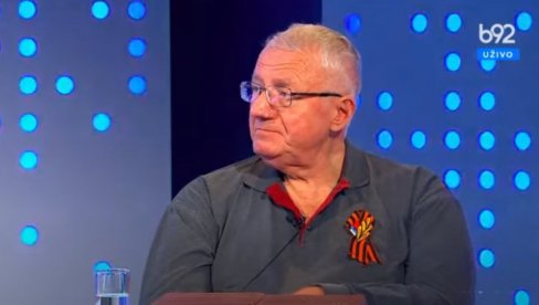 RAZBOJNICI BLOKADERI SU PRIVILEGOVANI Šešelj objasnio: Ovde jadni Simo Spasić jedini ide po zatvorima, jer nema ko da ga zaštiti RAZBOJNICI BLOKADERI SU PRIVILEGOVANI Šešelj objasnio: Ovde jadni Simo Spasić jedini ide po zatvorima, jer nema ko da ga zaštiti