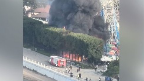 VELIKI POŽAR: Vatra zahvatila kafić (VIDEO)