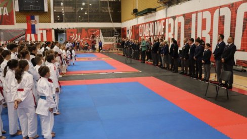 NASTUPILO 1.000 UČESNIKA IZ OSAM ZEMALJA : U Novom Sadu održan 21. Međunarodni karate turnir „Kup prijateljstva“ NASTUPILO 1.000 UČESNIKA IZ OSAM ZEMALJA : U Novom Sadu održan 21. Međunarodni karate turnir „Kup prijateljstva“