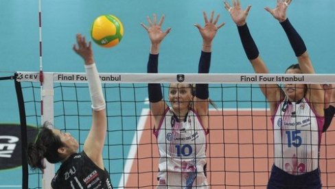 ZA LJUBITELJE ODBOJKE: Ludilo na otvaranju italijanskog prvenstva