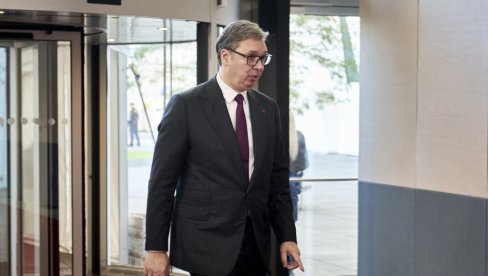 VUČIĆ STIGAO U ALBANIJU: Predsednik Srbije učestvuje na samitu Procesa Brdo-Brioni VUČIĆ STIGAO U ALBANIJU: Predsednik Srbije učestvuje na samitu Procesa Brdo-Brioni