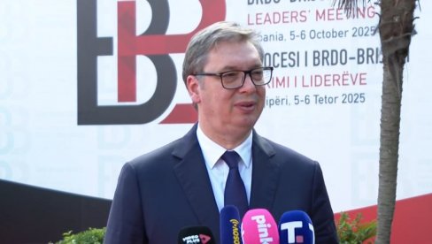БИЛО ЈЕ НЕСУГЛАСИЦА ИЗМЕЂУ ОСМАНИ И МЕНЕ Вучић: Обавестио сам их све да је у Србији отворена најбржа пруга, пошто у медијима тога нема БИЛО ЈЕ НЕСУГЛАСИЦА ИЗМЕЂУ ОСМАНИ И МЕНЕ Вучић: Обавестио сам их све да је у Србији отворена најбржа пруга, пошто у медијима тога нема