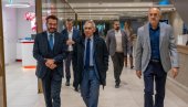 ВЕЛИКА ЧАСТ ЗА ТВ АРЕНА СПОРТ: Амбасадор Русије Александар Боцан-Харченко и министар спорта Зоран Гајић у посети