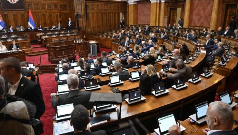 SKUPŠTINA DANAS O BUDŽETU I OTPADU: Novi zakon menja pravila za proizvođače, deponije i uvoz goriva iz otpada