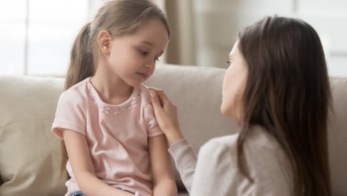 ШТА СЕ ДЕШАВА КАД РОДИТЕЉИ ОСТАНУ У БРАКУ ЗБОГ ДЕЦЕ? Горка истина која се многима неће свидети ШТА СЕ ДЕШАВА КАД РОДИТЕЉИ ОСТАНУ У БРАКУ ЗБОГ ДЕЦЕ? Горка истина која се многима неће свидети