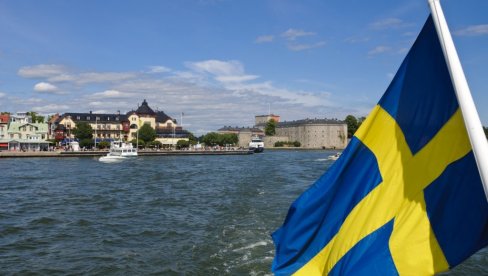 ШВЕДСКА ВЛАДА НАПЛАЋУЈЕ СПАС: Евакуација авином из рата кошта 50.000 круна