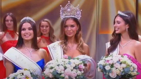 SKANDAL NA IZBORU ZA MIS RUSIJE: Pobednica je niska, izbotoksirana, nije bila na probama i ni sa kim nije pričala SKANDAL NA IZBORU ZA MIS RUSIJE: Pobednica je niska, izbotoksirana, nije bila na probama i ni sa kim nije pričala