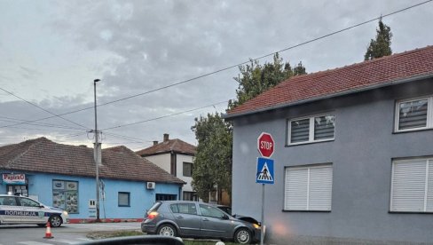 ZA NJIH NE VAŽI PRVENSTVO PROLAZA: Kikinđani slabo poštuju saobraćajne propise, pa su saobraćajne nesreće česte ZA NJIH NE VAŽI PRVENSTVO PROLAZA: Kikinđani slabo poštuju saobraćajne propise, pa su saobraćajne nesreće česte
