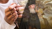 BOG IH NAGRAĐUJE: Monah otkriva koji ljudi uvek imaju NOVCA