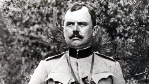 NI POSLE 110 GODINA NEMA DOSTOJNOG SPOMENIKA NAJSLAVNIJEM BRANIOCU BEOGRADA: Majoru Gavriloviću memorijal duguju i prestonica i Čačak
