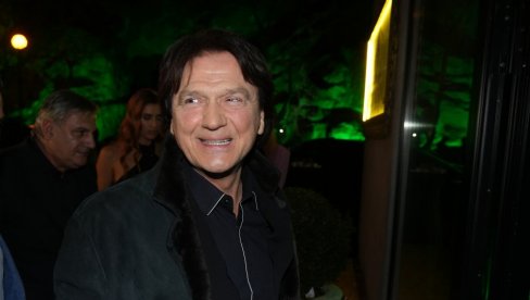 СУМЊА СЕ ДА ЈЕ ОВАЈ ЧОВЕК СА ЕСТРАДЕ НАРУЧИО НАПАД НА ЧОЛИНУ КУЋУ: Били пријатељи и сарадници (ФОТО)