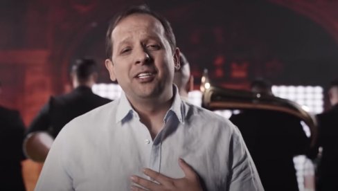 ВЕЛИКА РАДОСТ У ДОМУ ЕМИРА ХАБИБОВИЋА: Сазнали пол бебе, њиховој срећи нема краја (ФОТО)