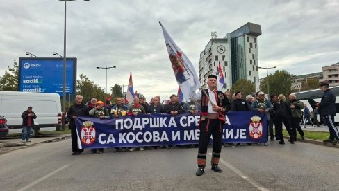 POČELI SU SKUPOVI GRAĐANA PROTIV BLOKADA: Podrška srpskom narodu na KiM (FOTO/VIDEO)