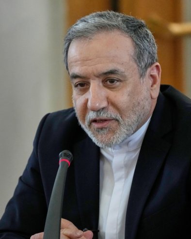 ОГЛАСИО СЕ АРАКЧИ: Ирански министар о преговорима са Америком