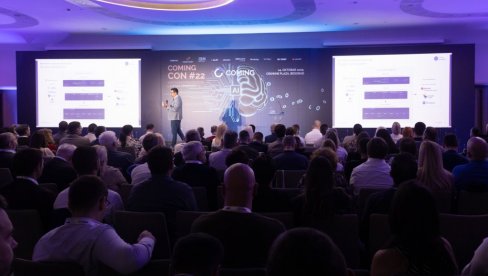 Kako je izgledala do sada najposećenija prestižna IT konferencija COMING CON #22: Simbioza veštačke inteligencije i ljudske vrednosti
