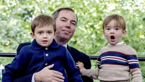 ОН ЋЕ НАСЛЕДИТИ ЛУКСЕМБУРШКИ ТРОН: Принц освојио симпатије целог света - по понашању подсећа на Луја из Велике Британије (ФОТО) ОН ЋЕ НАСЛЕДИТИ ЛУКСЕМБУРШКИ ТРОН: Принц освојио симпатије целог света - по понашању подсећа на Луја из Велике Британије (ФОТО)