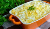 BOLJA OD RUSKE, SPREMNA ZA 15 MINUTA: Ovu slavsku salatu morate da probate! (RECEPT)