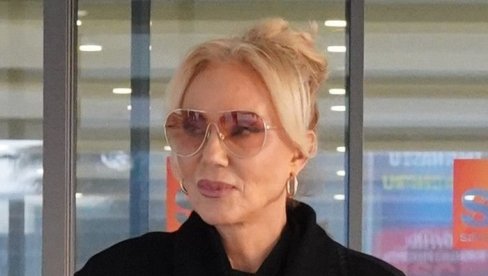 LEPA BRENA O TEŠKOM ZDRAVSTVENOM PROBLEMU: O tome godinama nije govorila - Imala sam ozbiljnu operaciju LEPA BRENA O TEŠKOM ZDRAVSTVENOM PROBLEMU: O tome godinama nije govorila - Imala sam ozbiljnu operaciju