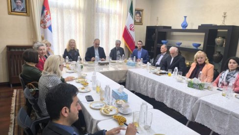 САСТАНАК ПРИЈАТЕЉСТВА СРБИЈЕ И ИРАНА У БЕОГРАДУ: Амбасадор Фазли нагласио заједничке вредности и снажне везе две земље (ФОТО) САСТАНАК ПРИЈАТЕЉСТВА СРБИЈЕ И ИРАНА У БЕОГРАДУ: Амбасадор Фазли нагласио заједничке вредности и снажне везе две земље (ФОТО)
