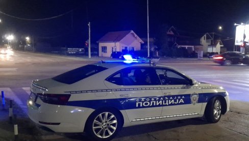 KRVNIČKI PREMLATIO MAJKU, PA JOJ ZARIO NOŽ U VRAT: Uhapšen mladić zbog pokušaja ubistva u Zemunu