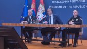 ВУЧИЋ СЕ ВАНРЕДНО ОБРАЋА ЈАВНОСТИ: Данас је извршен ужасан терористички напад (ВИДЕО) ВУЧИЋ СЕ ВАНРЕДНО ОБРАЋА ЈАВНОСТИ: Данас је извршен ужасан терористички напад (ВИДЕО)