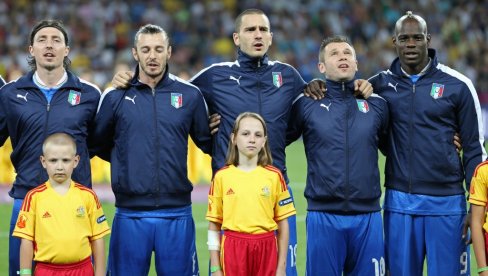 ITALIJA BRUJI O NJEGOVIM REČIMA! Da li je moguće da je legenda ovako isprozivala Seriju A? ITALIJA BRUJI O NJEGOVIM REČIMA! Da li je moguće da je legenda ovako isprozivala Seriju A?