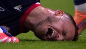 ŠOK NA MARAKANI! Evo u kakvom stanju je Marko Arnautović posle meča Braga - Crvena zvezda (VIDEO) ŠOK NA MARAKANI! Evo u kakvom stanju je Marko Arnautović posle meča Braga - Crvena zvezda (VIDEO)