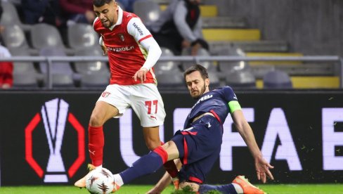 PRENOS, BRAGA - CRVENA ZVEZDA: Neverovatno šta se dešava u utakmici Lige Evrope! PRENOS, BRAGA - CRVENA ZVEZDA: Neverovatno šta se dešava u utakmici Lige Evrope!