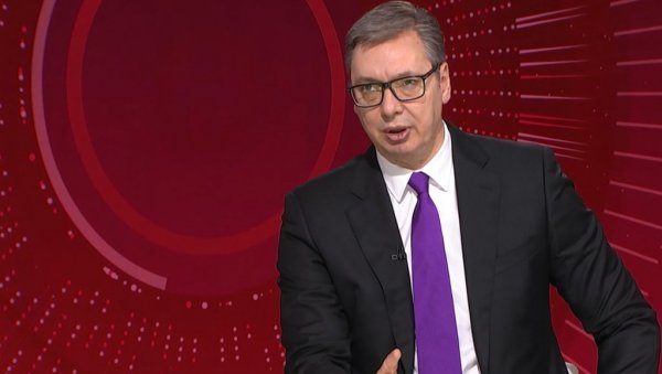 УРАДИО САМ СВЕ ДА САЧУВАМО МИР И СТАБИЛНОСТ Вучић: Ово је врста хибрдиног рата којем присуствујемо од почетка УРАДИО САМ СВЕ ДА САЧУВАМО МИР И СТАБИЛНОСТ Вучић: Ово је врста хибрдиног рата којем присуствујемо од почетка
