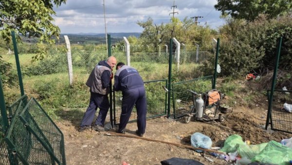 ДИВЉЕ ДЕПОНИЈЕ У КРАГУЈЕВАЧКИМ СЕЛИМА: Ограђивање сабирних места као решење